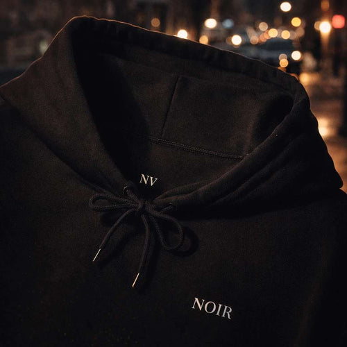 Noir Valeur Hoddie - Minimal Luxury